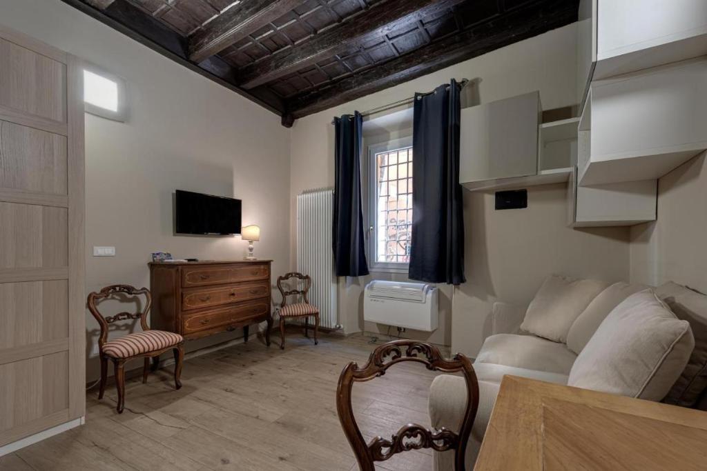 NETTUNO LUXURYH - BOLOGNACENTRO Duomo Rooms and suites - 2
