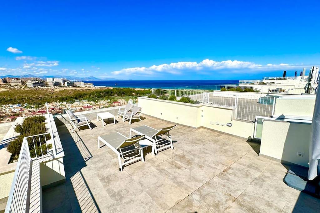 7 Aura-Piscina 2 vista al mar - 3