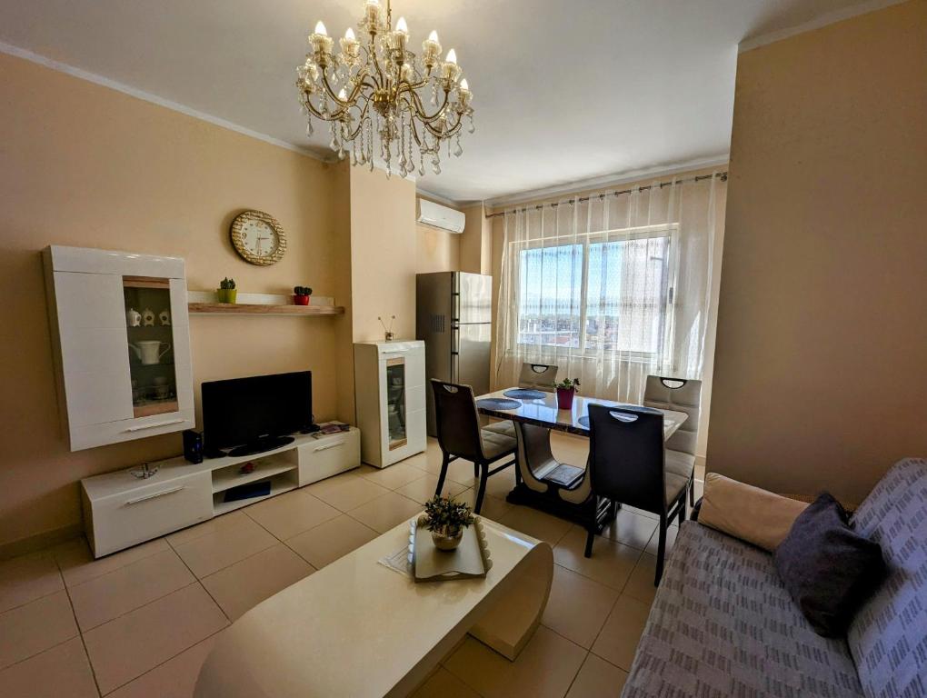 Arbi's Apartment, Skadar