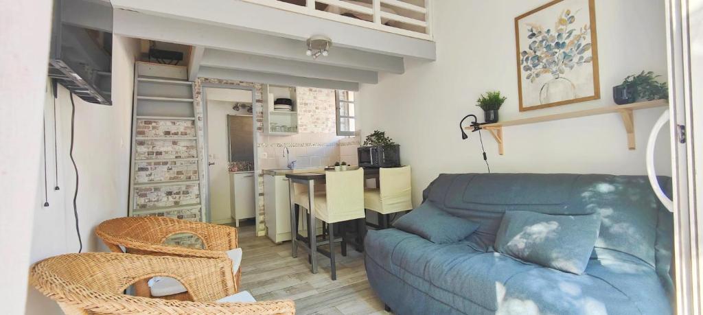 Maison avec mezzaninne 1 à 4 pers, jardin et PKG sécure - 2