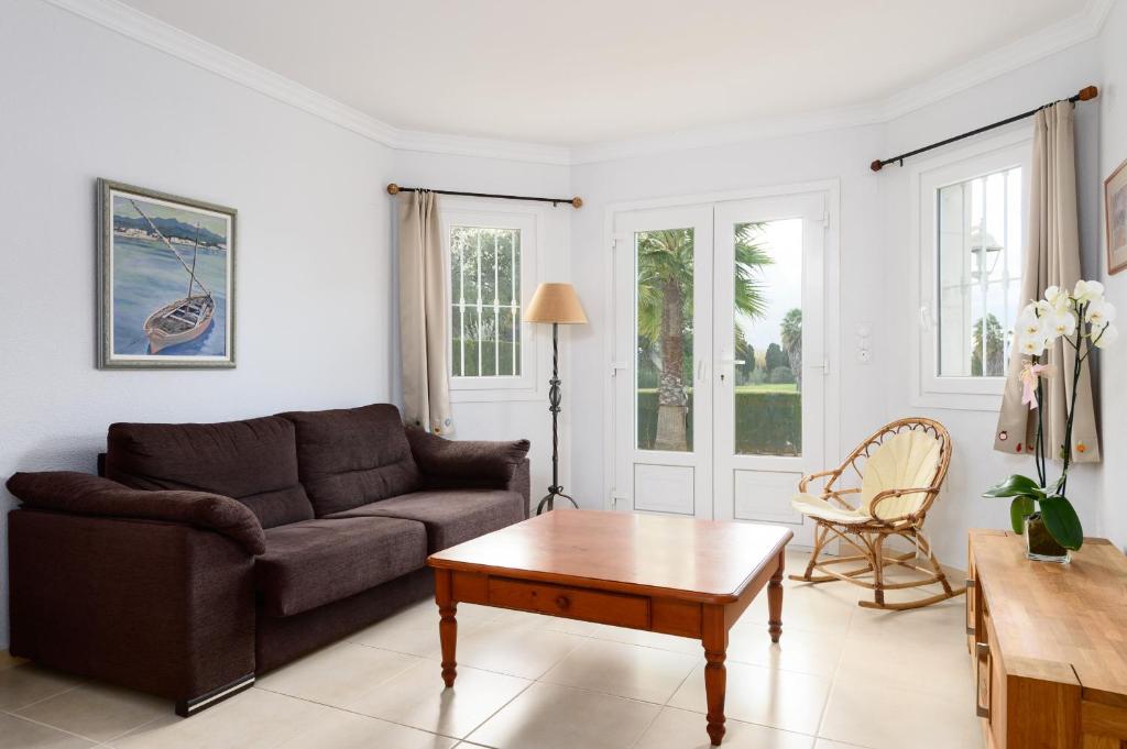 Caddy by ON Travel, Oliva