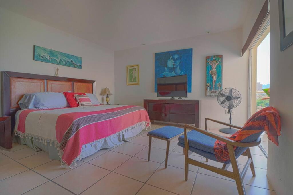 La Joya - Penthouse Unit - Partial Ocean Views - 2