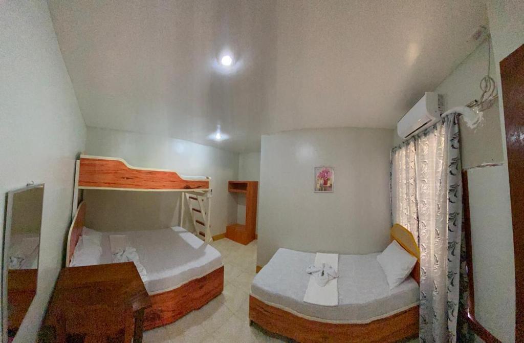 Strong Tower Inn, El Nido