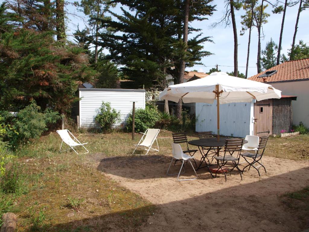 Maison 3 Chambres avec Jardin et Wi-Fi à 10 min de la Plage, Quartier Calme, Animaux Acceptés - FR-1-323-370 - 5