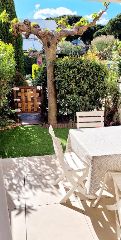 Magnifique Studio avec Piscine et Jardin - 5