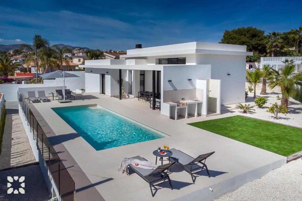 Villa Aquiles by Abahana Villas - 2
