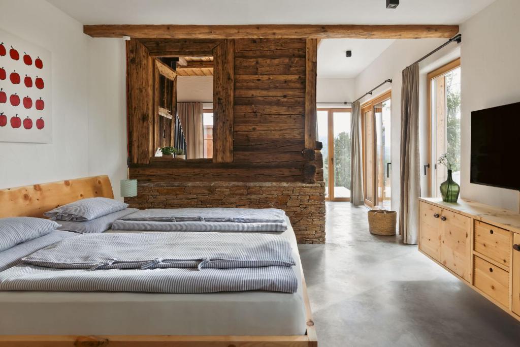 Am Wildbachberg - Luxus Ferienhäuser mit Infinitypool, Privatsauna und Weinkeller - 4