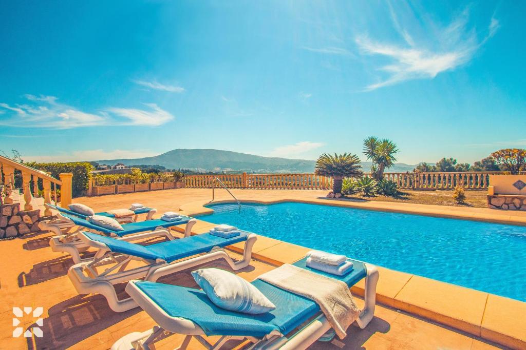 Villa Azalea by Abahana Villas - 2