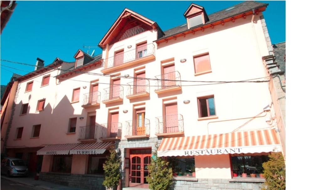 Hotel Turrull - 3