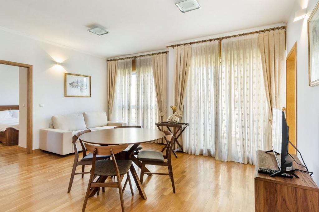 GuestReady - Gorgeous residence in Foz, Porto