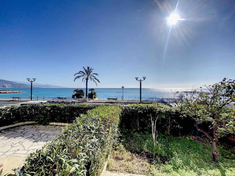 menton roquebrune Cap Martin Monaco face mer - 1