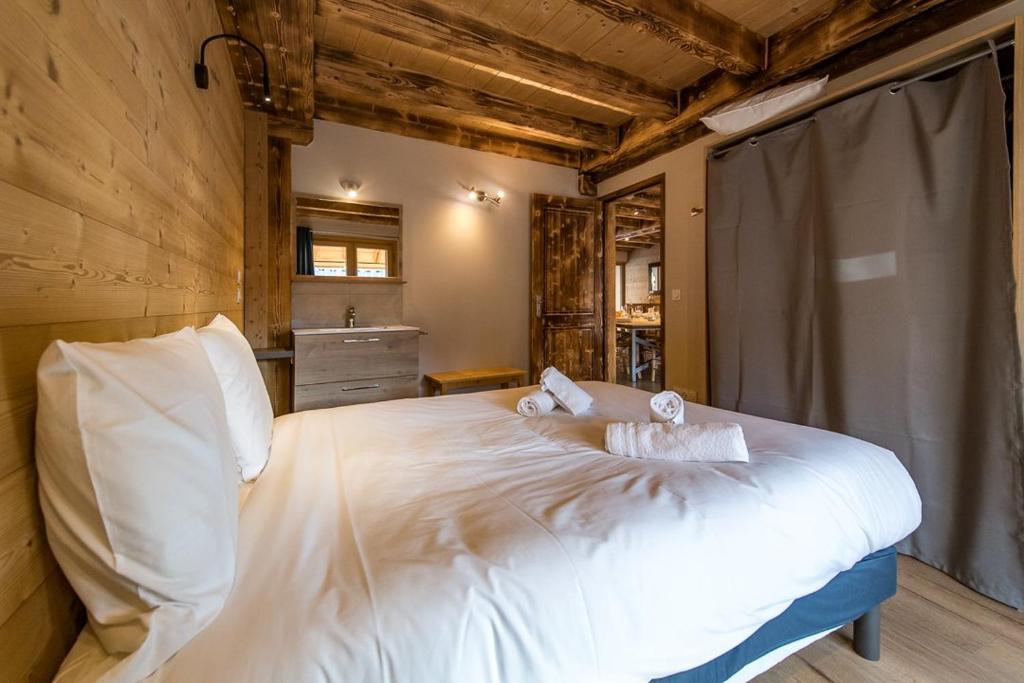 Chalet montagnard rénové avec jacuzzi 4****- 15 Personnes - 5