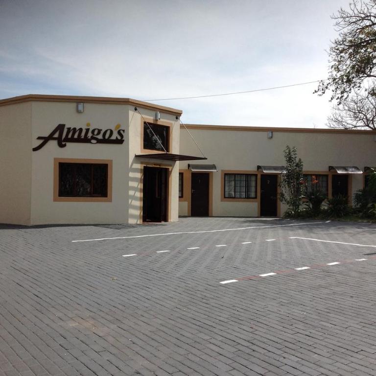Amigos Bed & Breakfast - No loadshedding photo