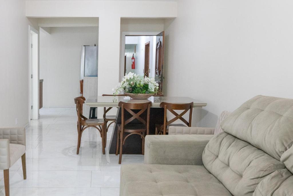 Dante Aliguieri - 104 - Dois Quartos, Bombas