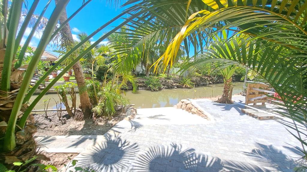 MOOREA - Fare Manoa Mahana, Hauru