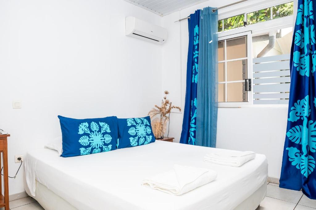 Fare Piafau - Aéroport Faa'a Tahiti, Faaa