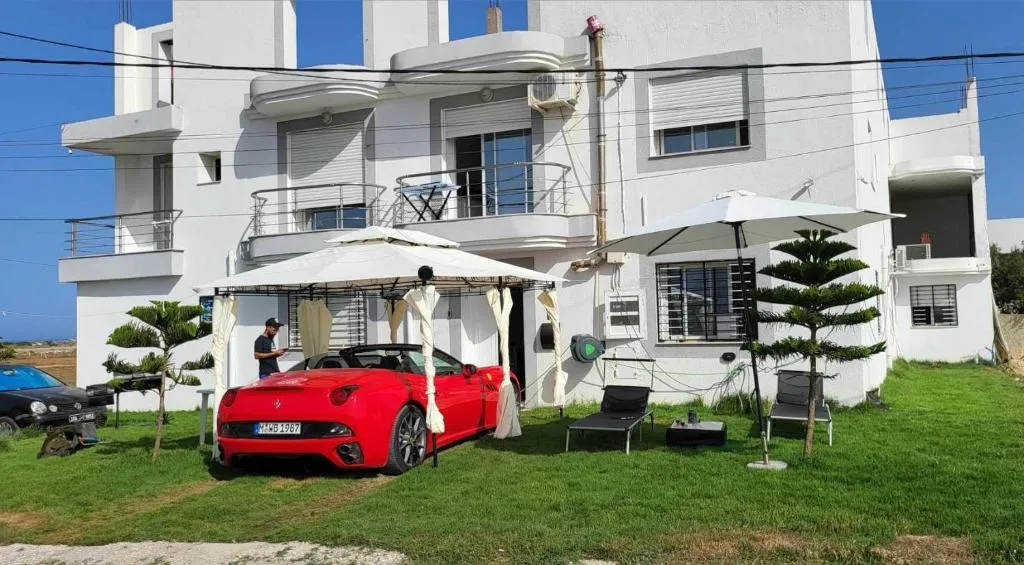 Résidence Wissem, hotel in Ḩammām al Ghazzāz