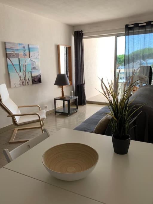 Charmant studio, vue mer, à deux pas de la plage - 2