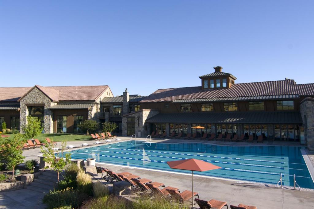 The Lodge at Flying Horse photo