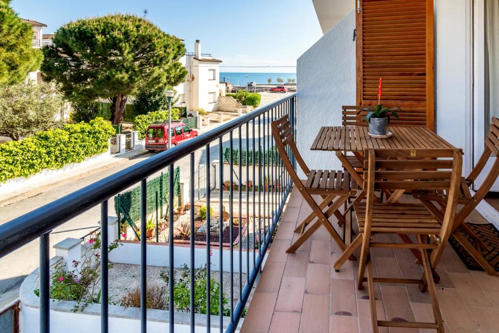 Sant Carles 24 - apartamento con terraza - 1