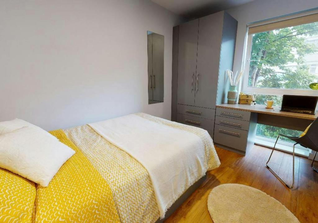 Student Only Private Room in Apartments at Collingwood, Newcastle upon Tyne