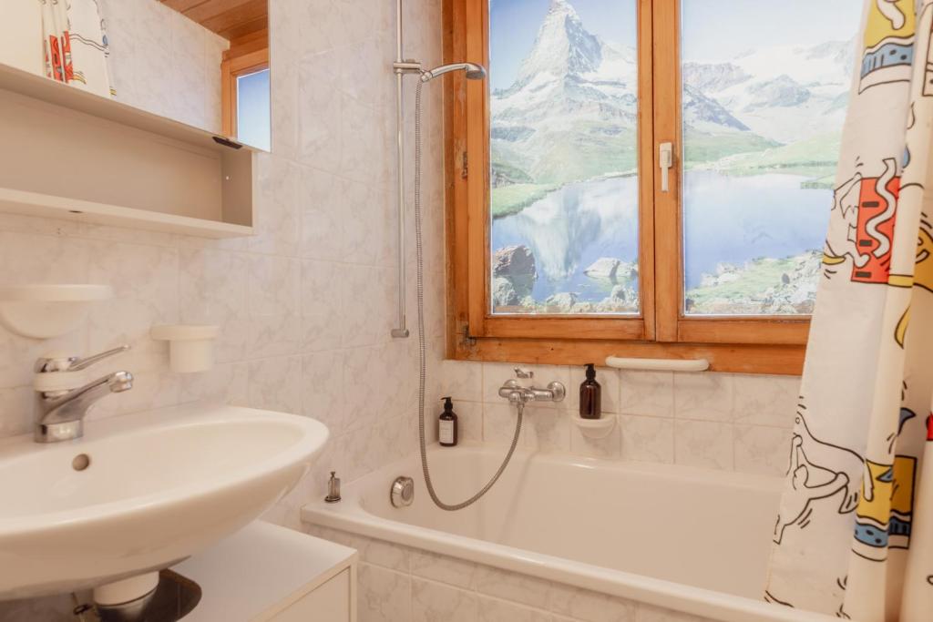 Studio dans le plus beau village de Suisse - 4