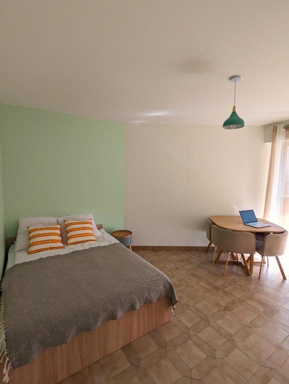 Studio in Menton near Sea and City Centre - 2