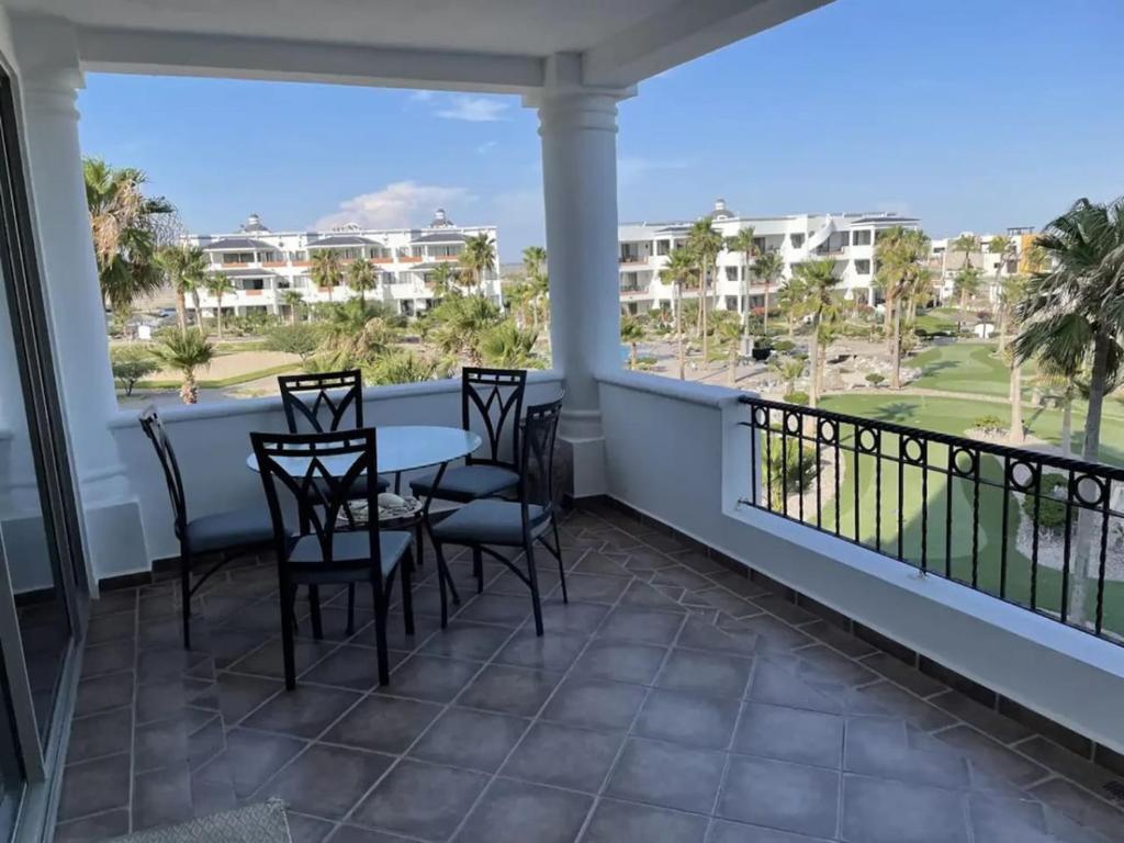 Casa Blanca C306 Pet Friendly Ocean View Retreat - 2