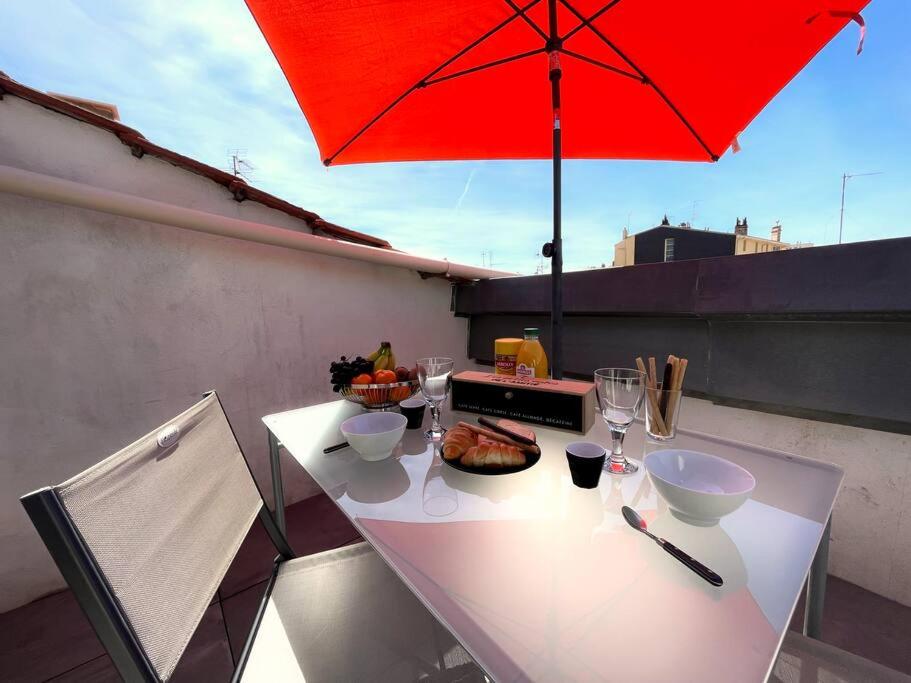 Charme urbain sous les toits-Terrasse/Clim/Parking - 3