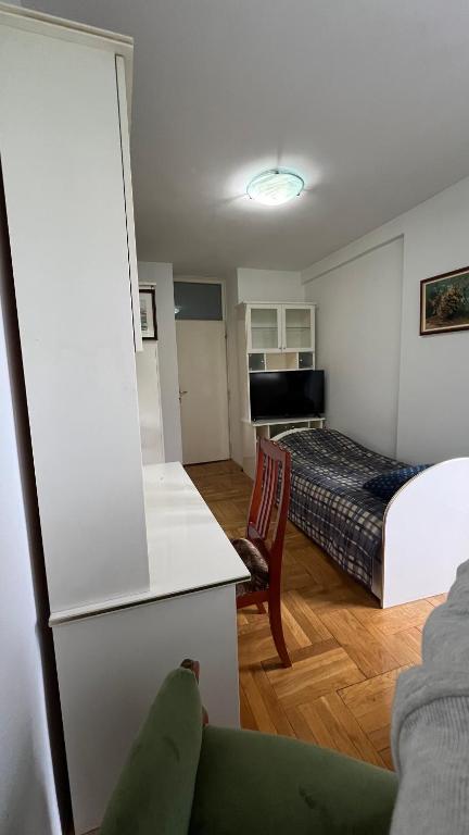 Tesla center 2 Tesla-Zentrum - 5