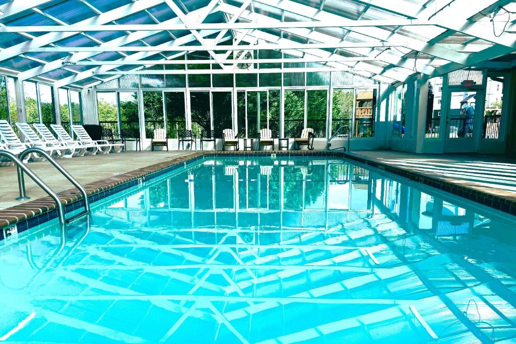 Mountain View Condos #3407