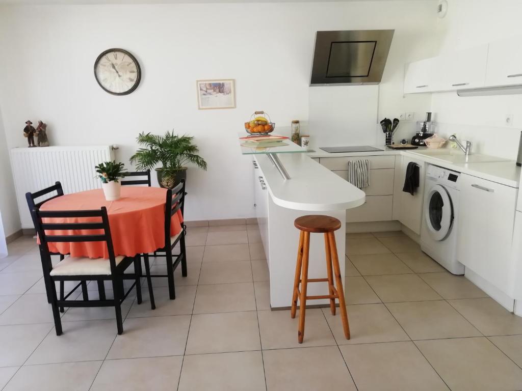 L'Arago - 1