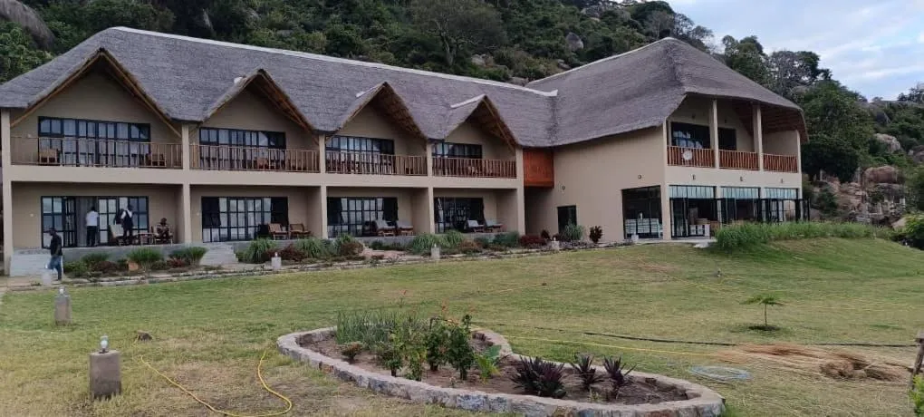 Joma Adventure Lodge, hotel in Senga