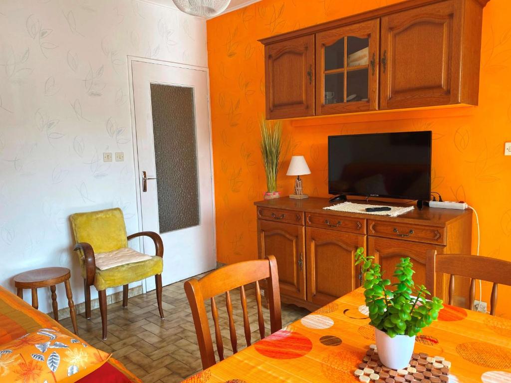 Appartement T2 avec loggia, proche centre et étang de Thau - calme, équipé, 34540 Balaruc-les-Bains - FR-1-553-251 - 4