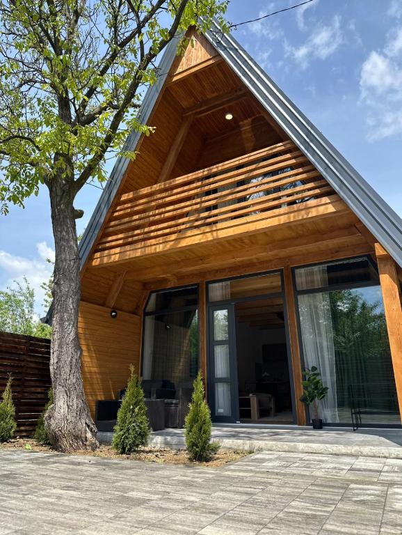 Ammirevole Ravne Oga - 2