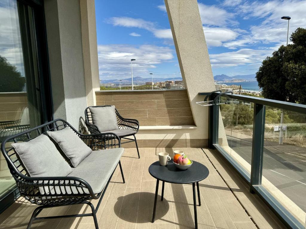 ICONIC by United Renters - 5