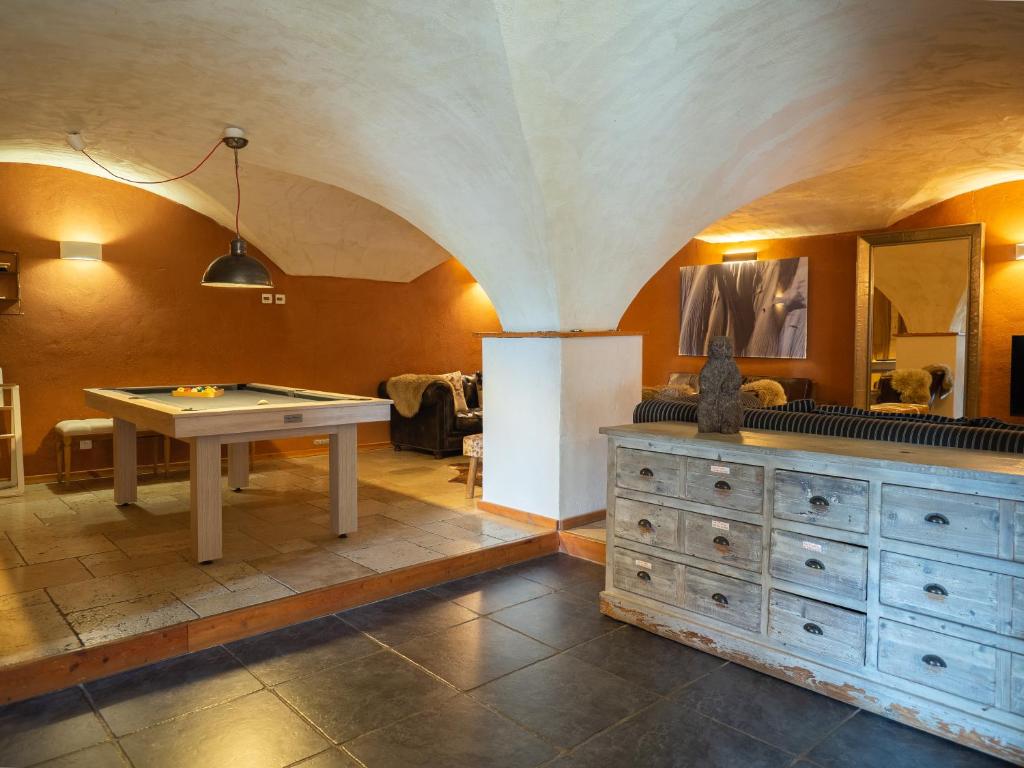 Chalet,14 p, 230m2,sauna,billard,source - 2