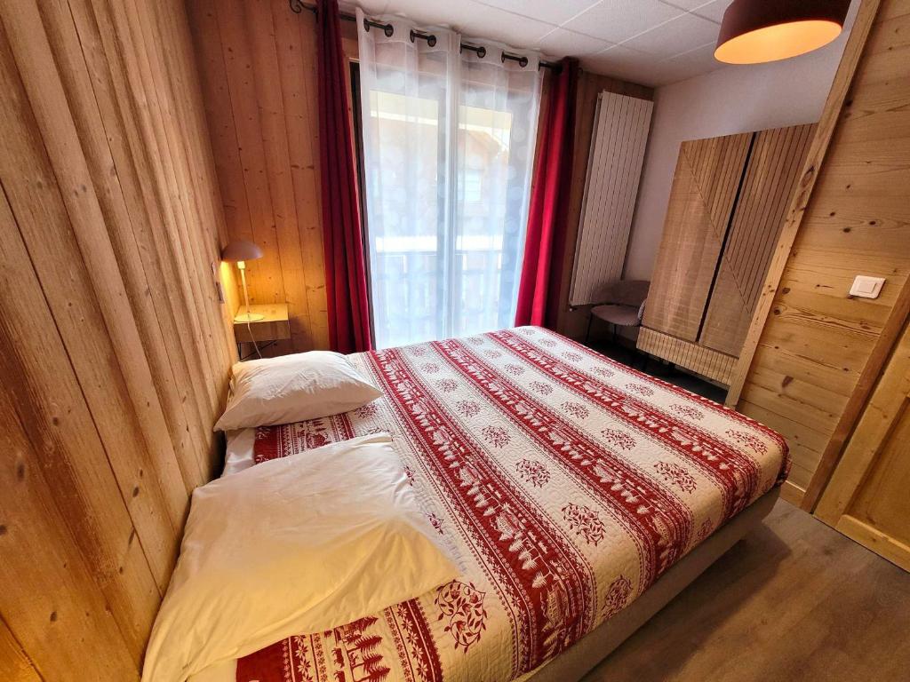 Appartement 6 personnes, centre station, rénové, balcon - FR-1-598-76 - 5