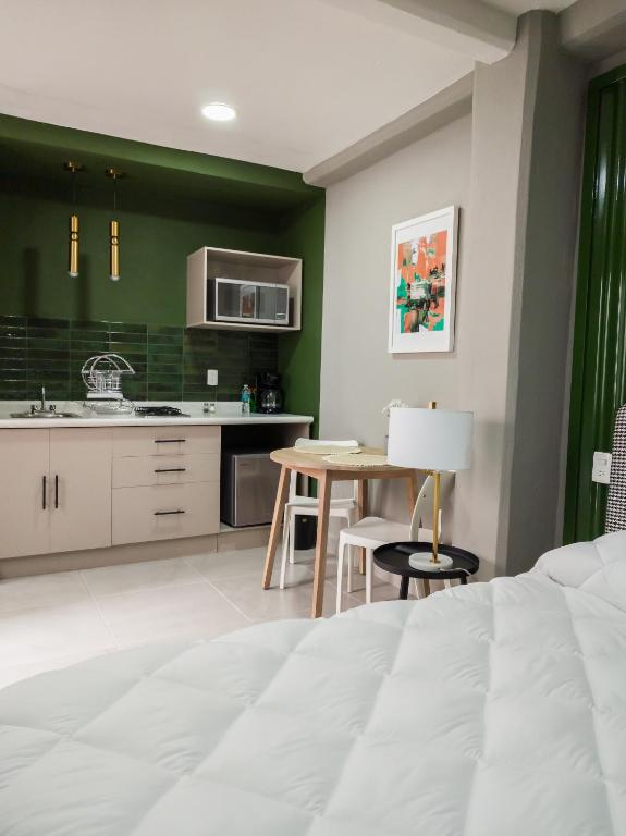 WUER Expiatorio, León