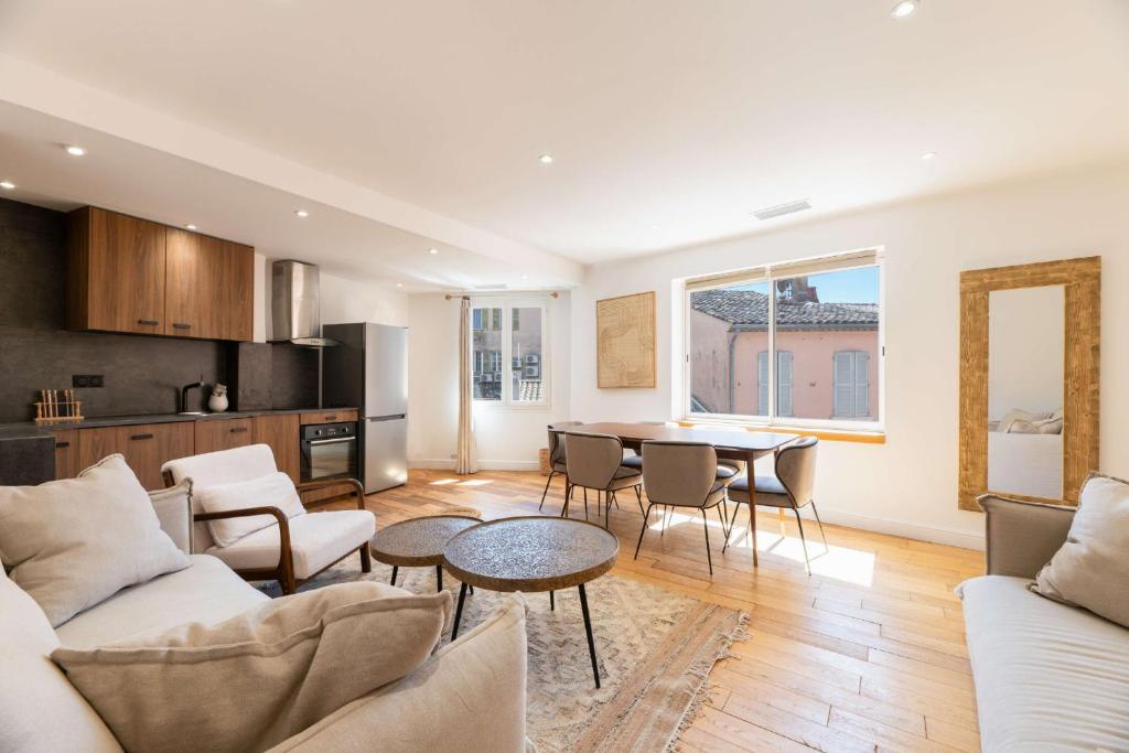 Appartement place des lices - QUARANTA - 2