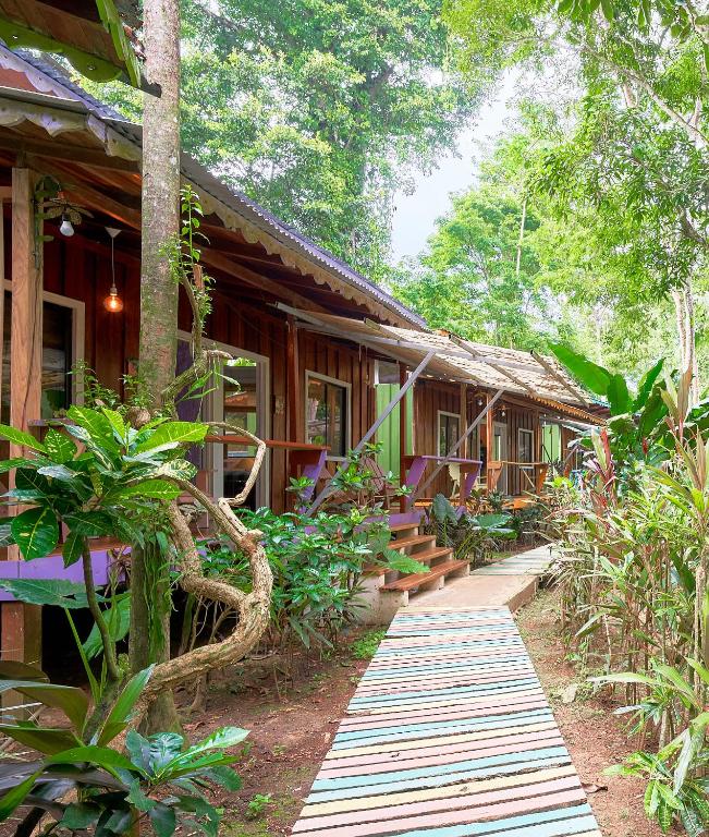 Caribbean Flow, Puerto Viejo