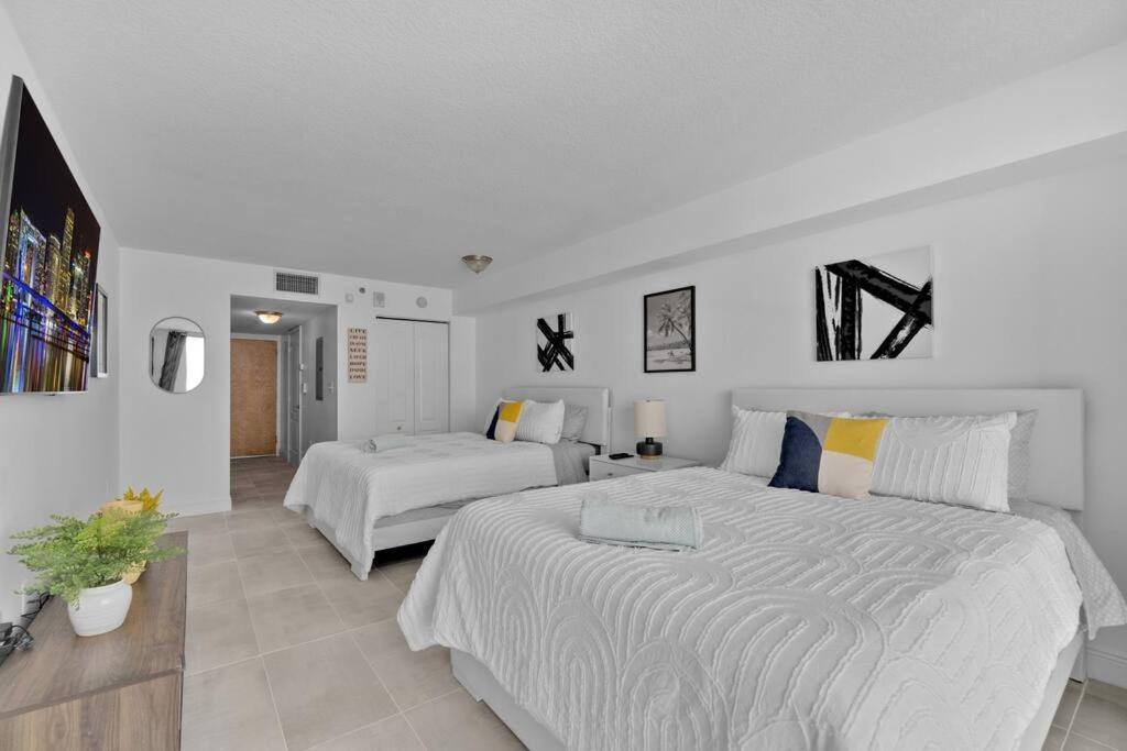 Lovely Studio in brickell -2 beds and Free parking, Miami