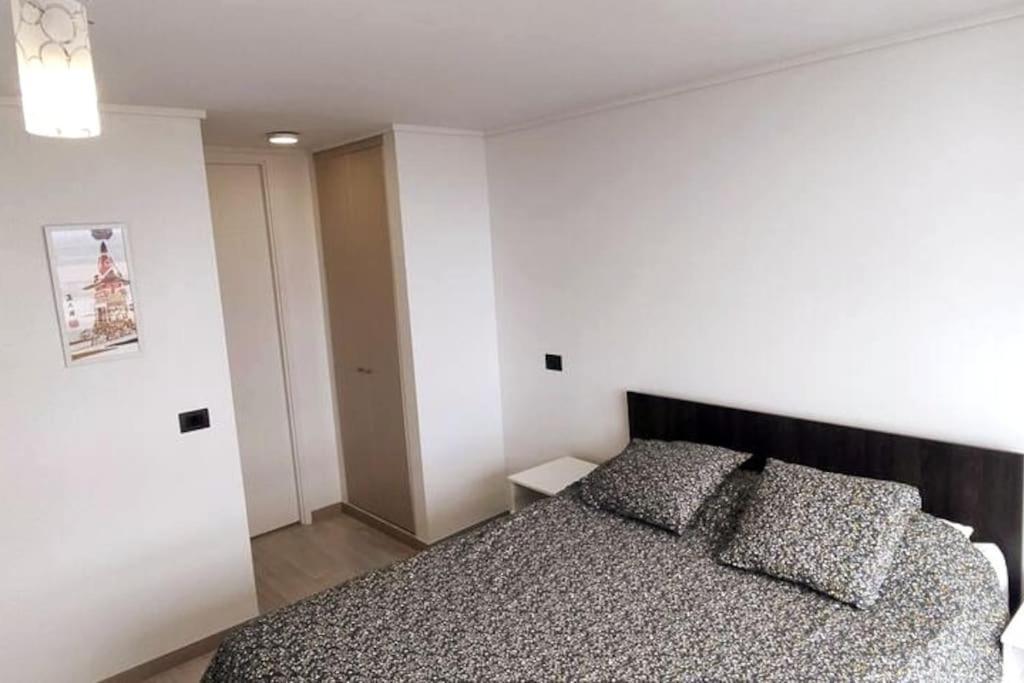 Depto Completo Vista al Faro y playa - 4