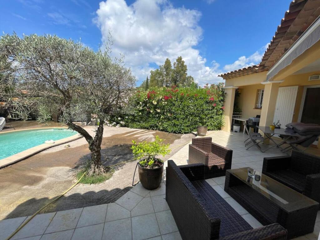 Facilities, Esterel Comfortable holiday residence in Saint-Raphael