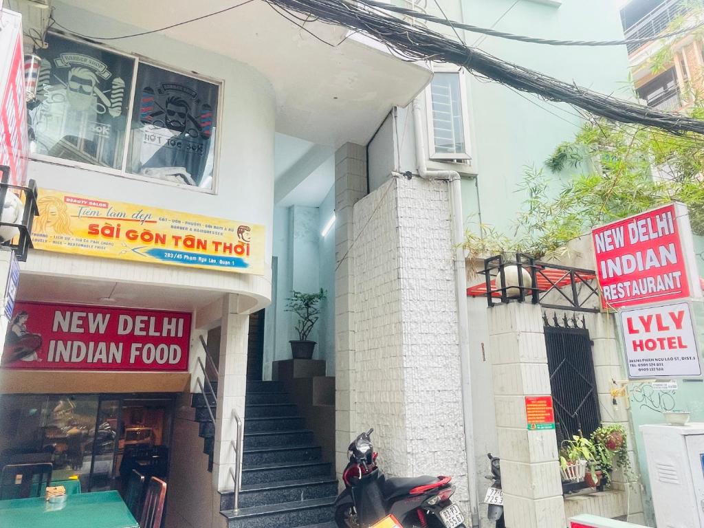 Lyly Hotel - Pham Ngu Lao