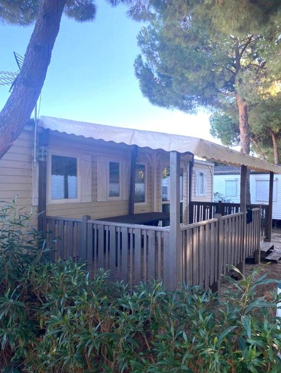 Mobil-home au Camping familial 4 étoiles Les Sables d'Or - 4
