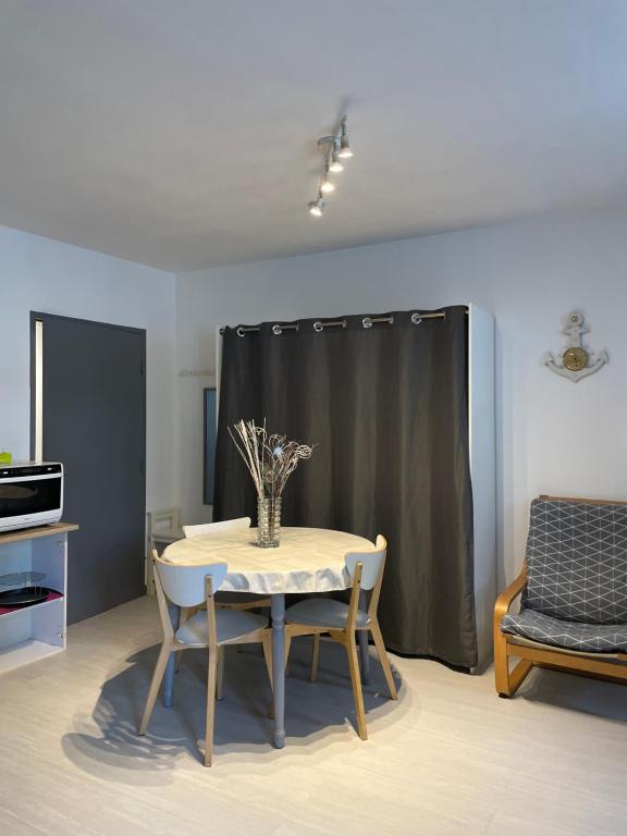 Studio La source, Rochefort