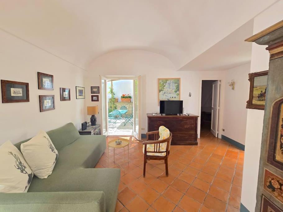 Lemon House - 3