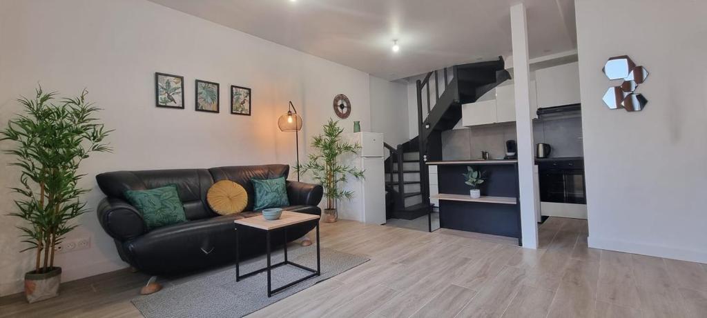 1- appartement duplex 44 m2, Mantes-la-Jolie