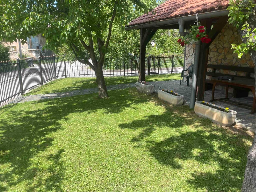 Villa - 2
